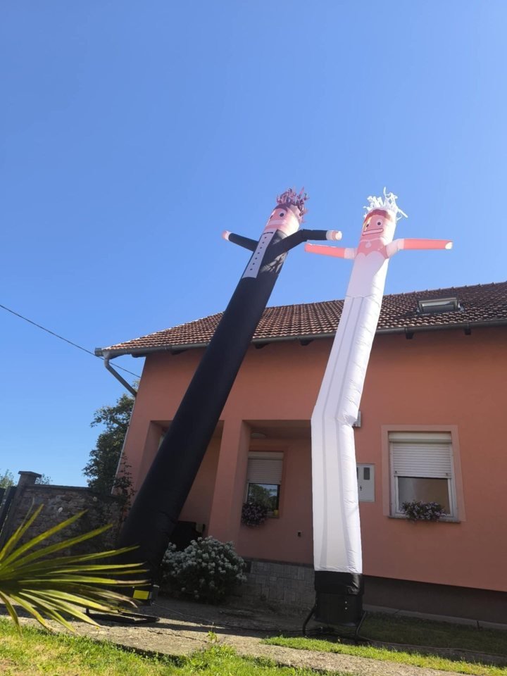 Mejci Napuhanci