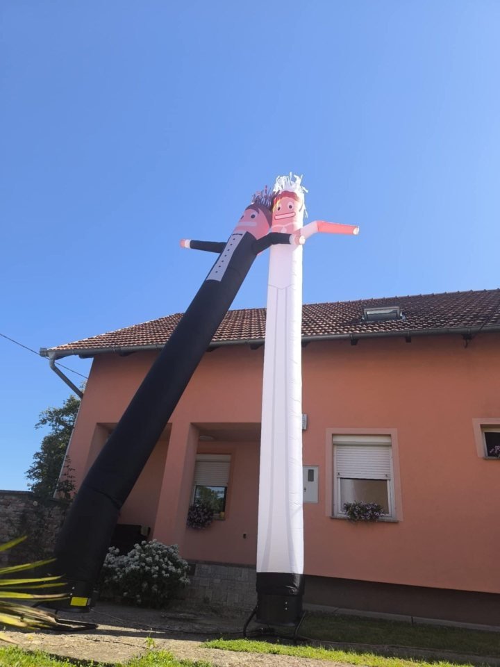 Mejci Napuhanci