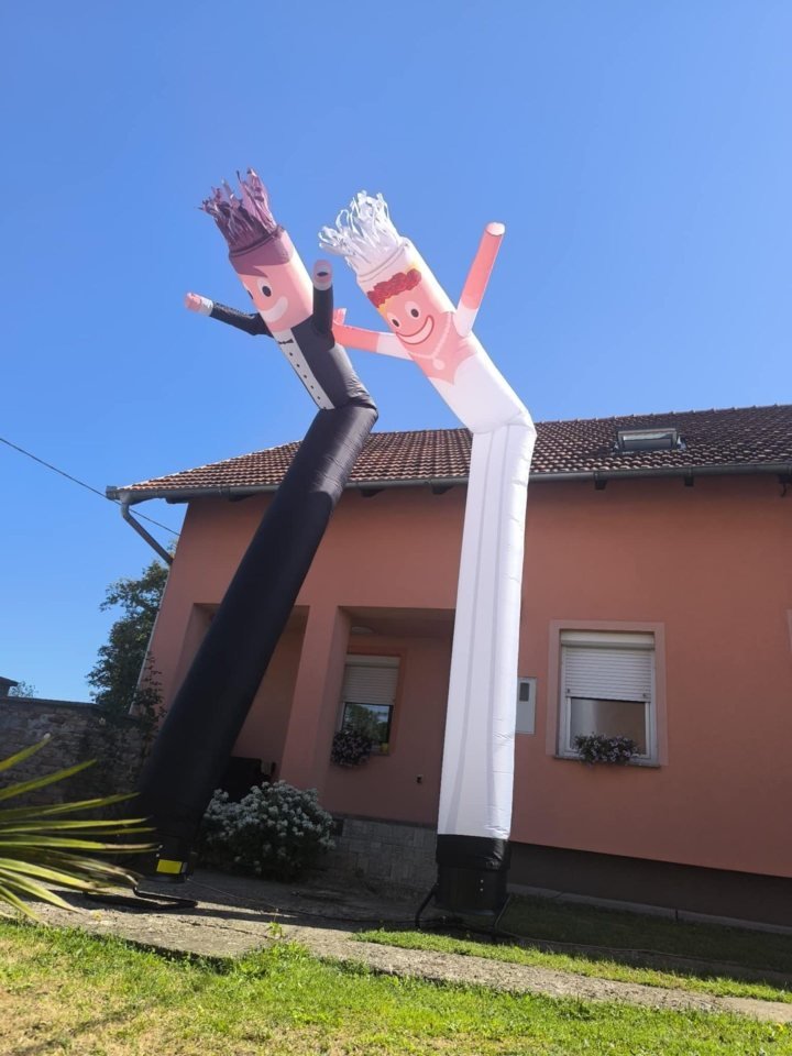 Mejci Napuhanci